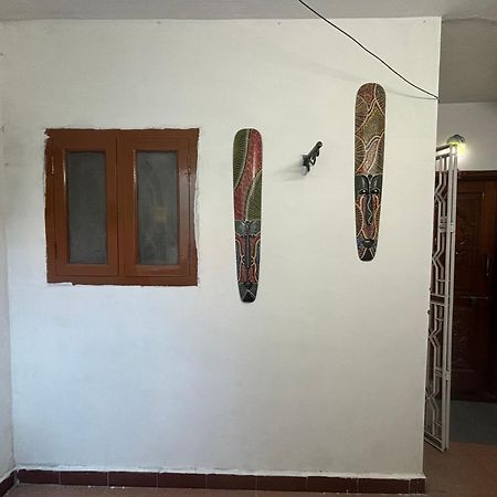 Hostel Madras Bagian luar foto