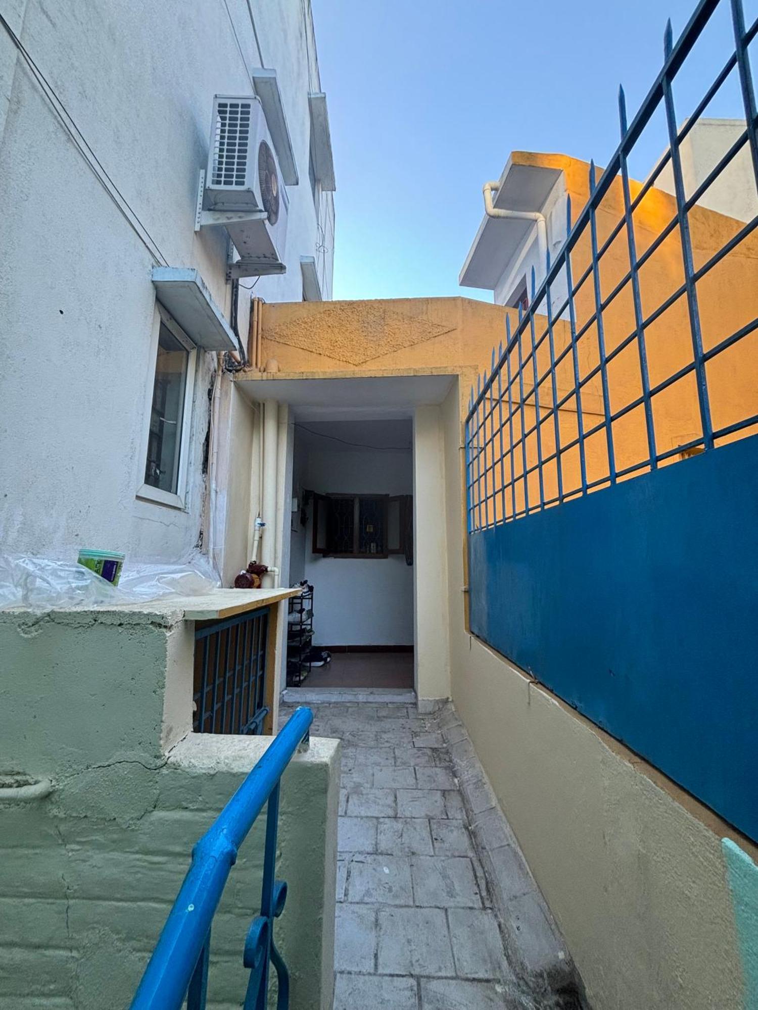 Hostel Madras Bagian luar foto