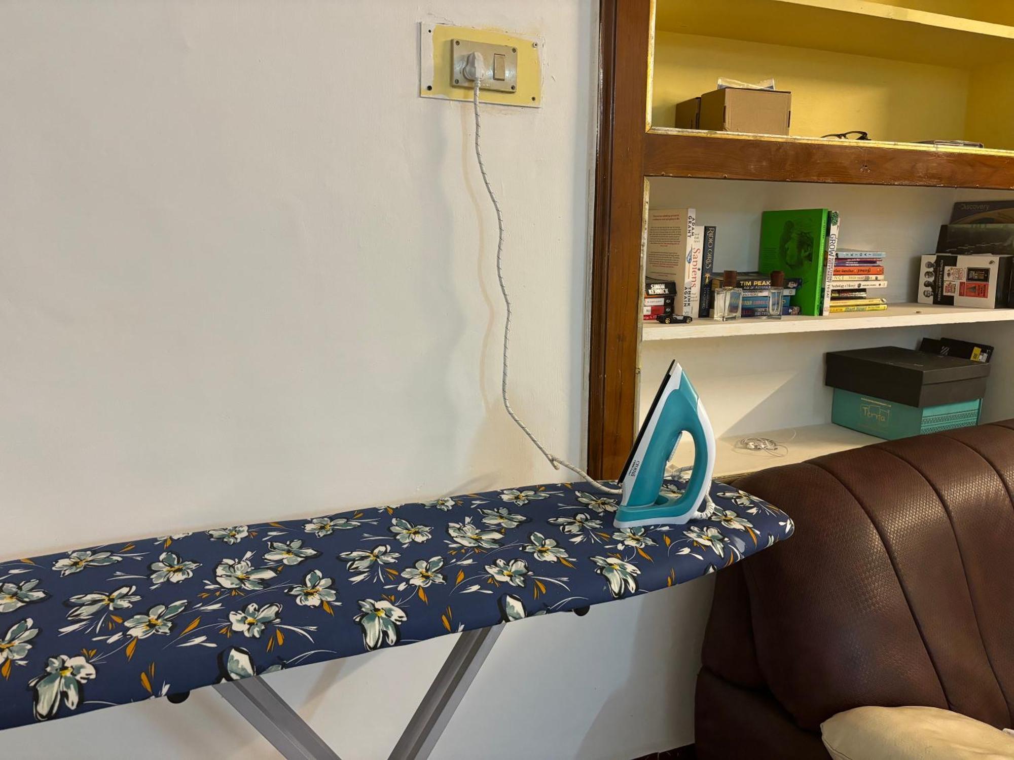 Hostel Madras Bagian luar foto