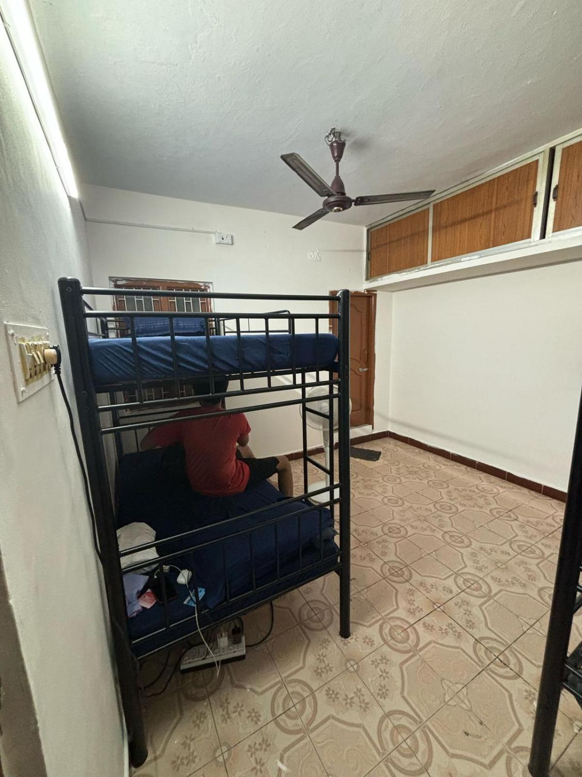 Hostel Madras Bagian luar foto
