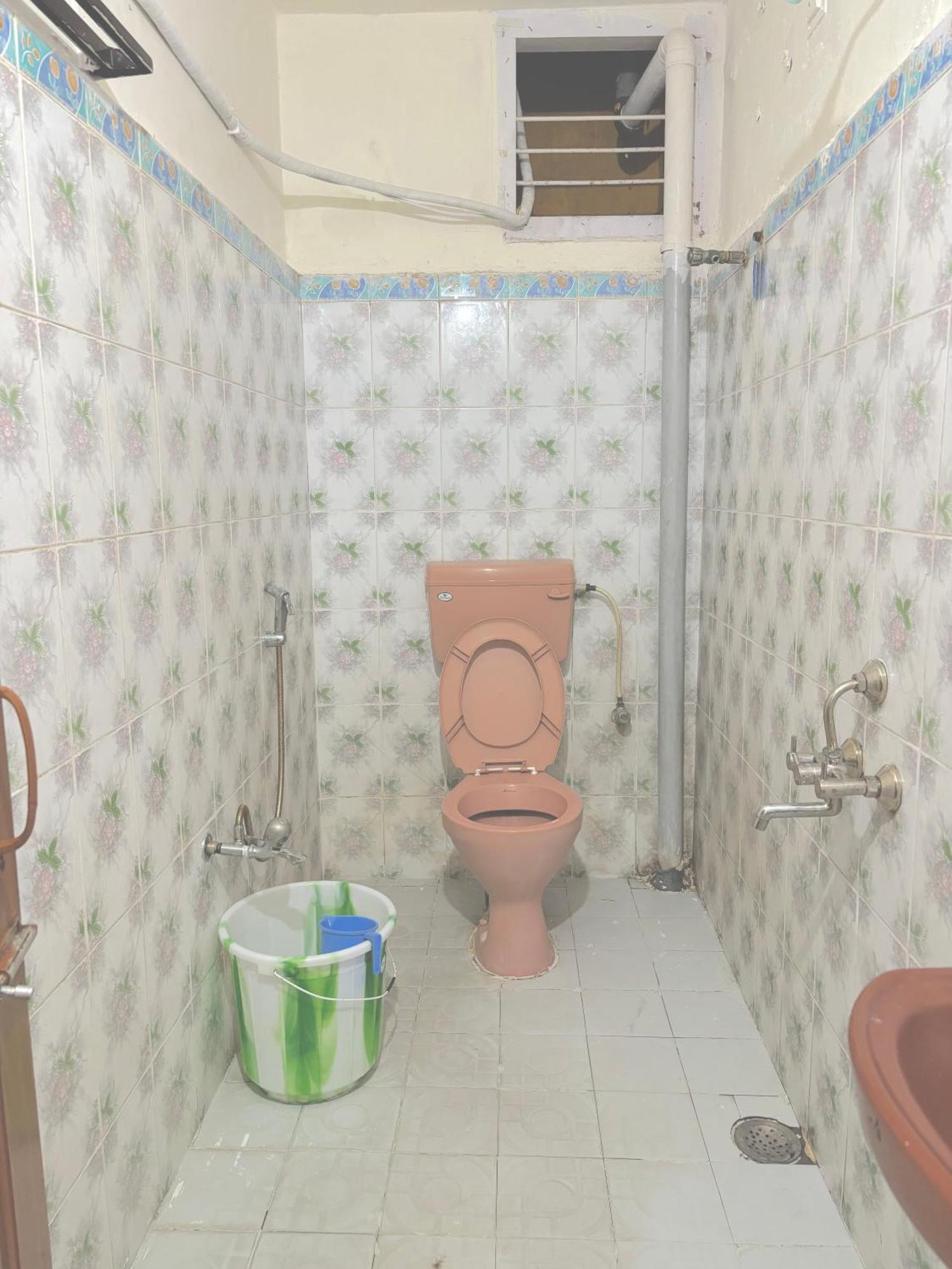 Hostel Madras Bagian luar foto