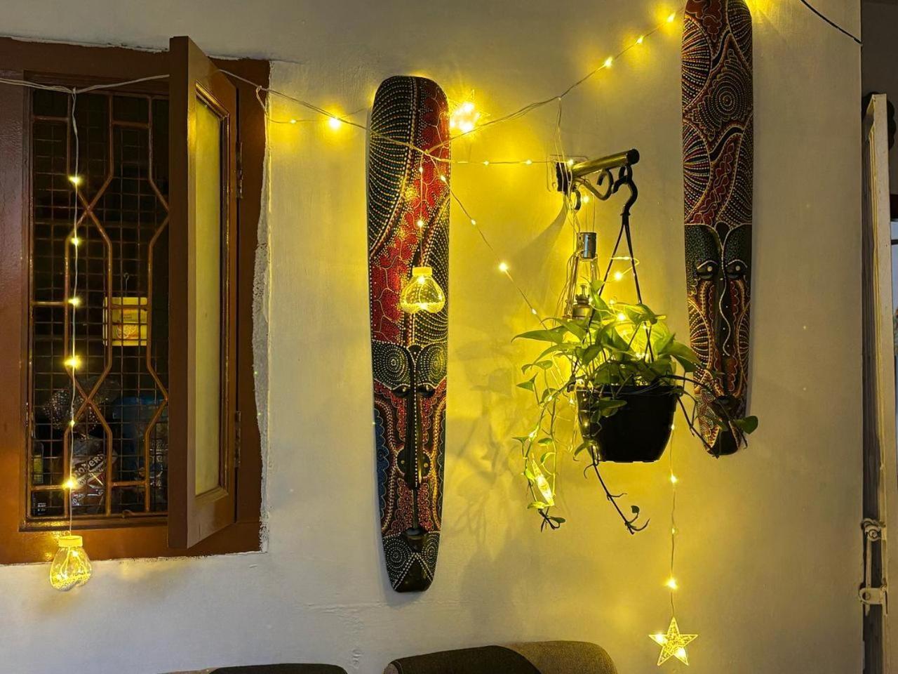 Hostel Madras Bagian luar foto